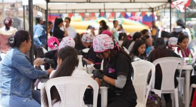 Jornada de servicios generales de la Secretaría de Desarrollo Social en comuna 3 de Soacha
