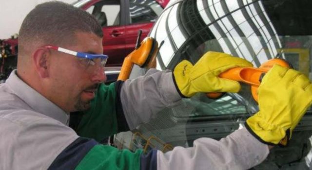 Distrito apoyará empresas del sector automotriz para reactivar economía en Bogotá