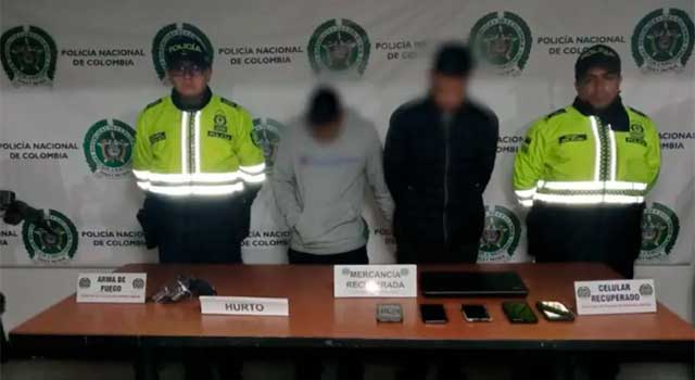 Robo de una camioneta en Bogotá terminó en captura de dos sujetos