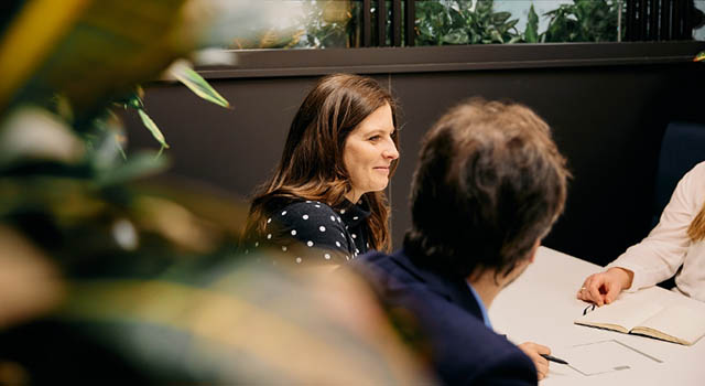Cómo optimizar la gestión de bases de datos de empleados con software especializados