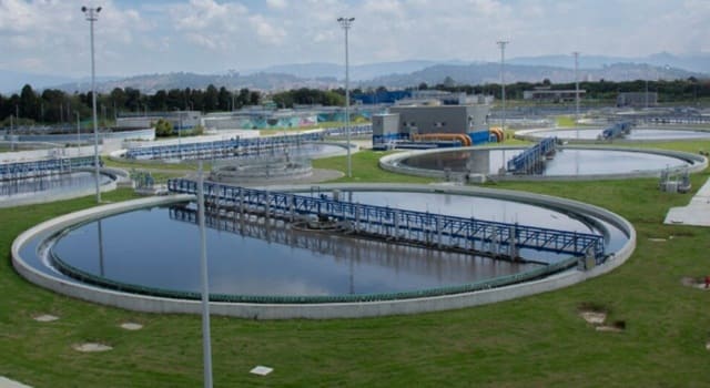 Esta infraestructura promete descontaminar el 30% de las aguas residuales de la ciudad, siendo una de las más grandes de Suramérica.
