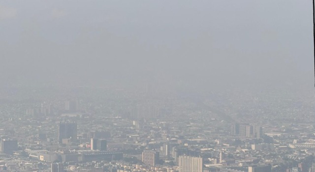 La temporada de incendios en otras regiones del país ha incrementado las concentraciones de material particulado en la capital, generando niveles de riesgo moderado y contaminación atmosférica