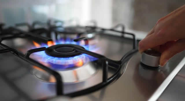Cubierta de empotre vs. estufa tradicional: ¿cuál te conviene más?