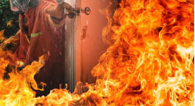En la madrugada del 27 de marzo, un incendio de un gastrobar en Bogotá, movilizó al Cuerpo de Bomberos. La rápida intervención evitó la propagación del fuego, aunque el segundo piso del establecimiento quedó afectado.