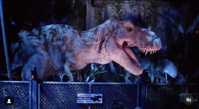 A partir del 11 de abril de 2025, Jurassic World llega a Bogotá. Se trata de una exhibición inmersiva que transportará a los visitantes a un mundo donde los dinosaurios cobran vida.