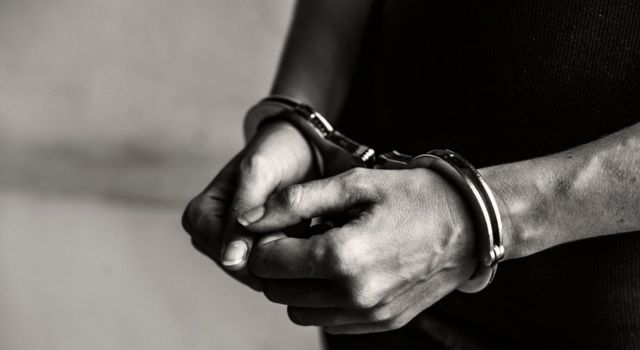 Un hombre intentó burlar a las autoridades que lo buscaban por abuso a su hijastra en Soacha