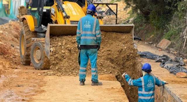 El cierre de un carril sobre la carrera 11, por obras de renovación del alcantarillado en Bogotá, obligará a conductores, ciclistas y usuarios del transporte público a modificar su recorrido habitual durante dos meses.