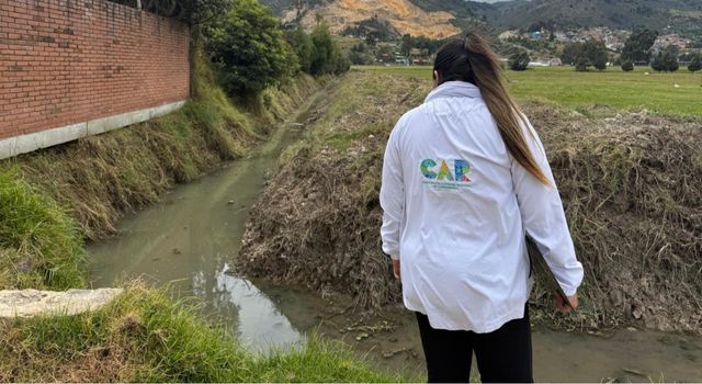 Aguas sin tratamiento eran vertidas a un cuerpo hídrico de Cundinamarca