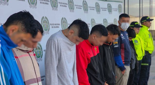 Temible banda que encañonaba conductores y los golpeaba para robarles sus vehículos fue desmantelada en Bogotá