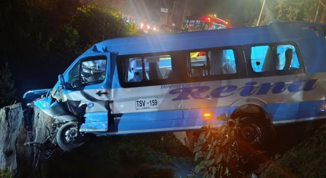 Aparatoso siniestro vial en Cundinamarca dejó varias personas heridas