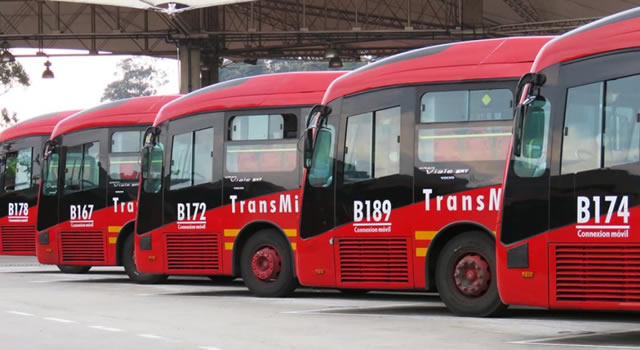 La Agencia Regional de Movilidad (ARM) está a cargo de los estudios para extender Transmilenio por esta congestionada vía de salida y entrada a la capital.