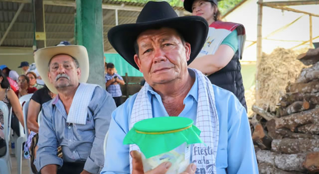 Acciones para fortalecer al sector panelero de Cundinamarca