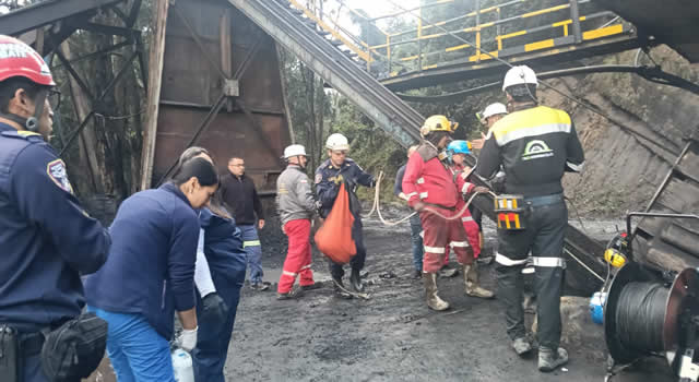 Explosión en mina de Sutatausa, Cundinamarca, hay 14 mineros atrapados