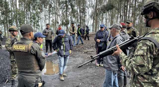 Quemaban basura para hacer carbón: así cayeron dos personas en Cundinamarca
