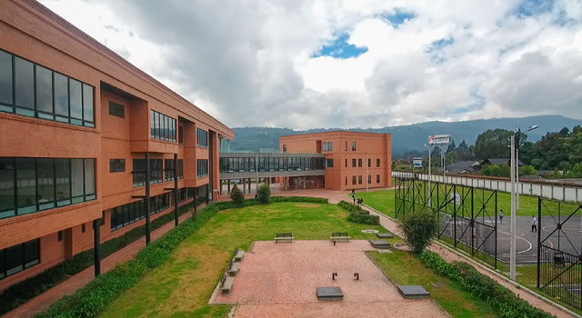 Mediante audiencia pública, la Universidad de Cundinamarca presentará los avances de su gestión institucional, destacando un importante cumplimiento en el Plan de Acción 2025.