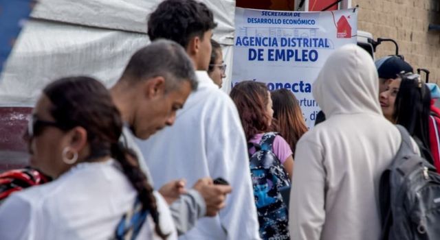 Bogotá abre 250 vacantes de empleo este lunes: así puede postularse
