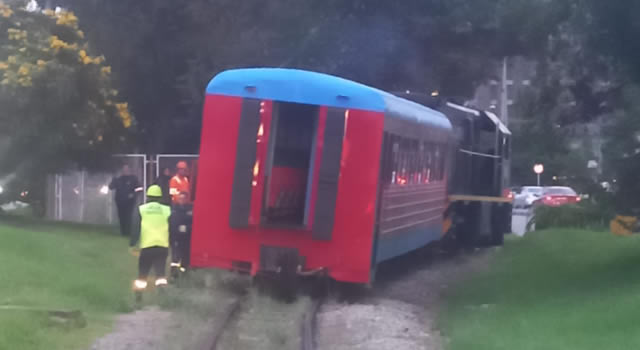 Tren de la Sabana se descarriló en Bogotá