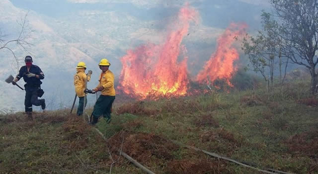 Comienza ruta de preparación para enfrentar crisis climática en Cundinamarca